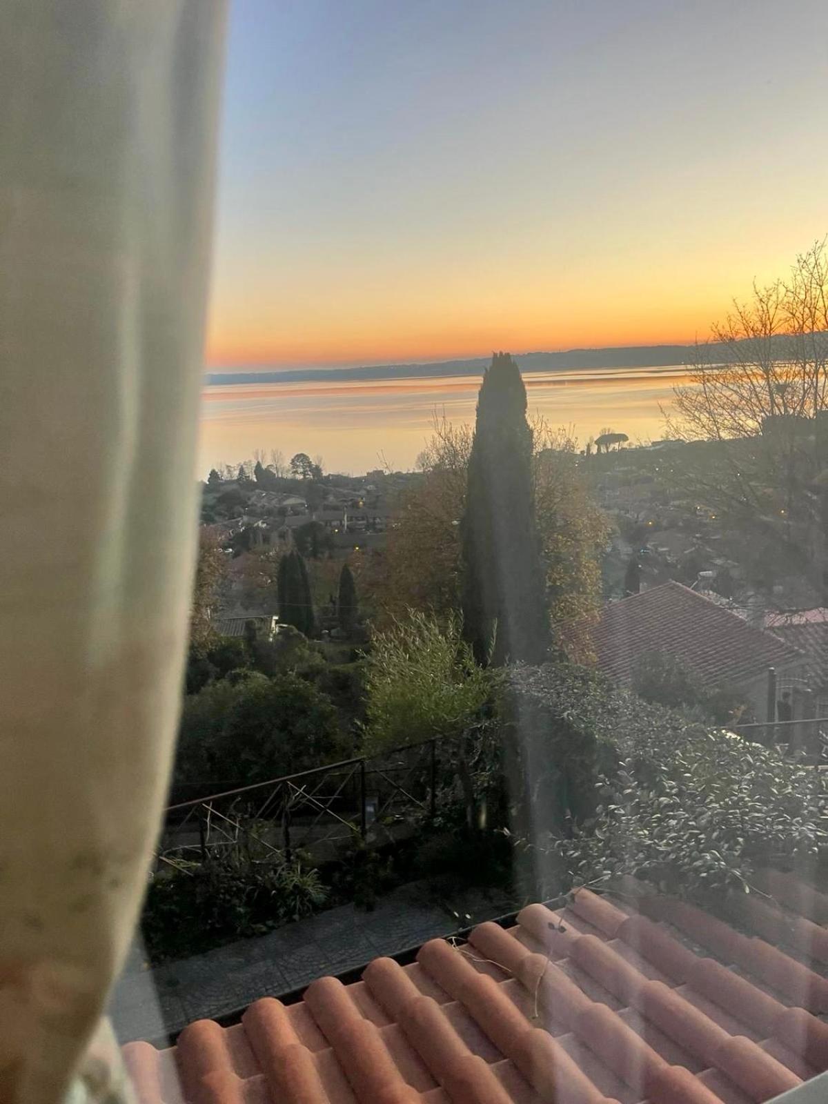 טרוויניאנו רומאנו Sguardo Sul Lago מראה חיצוני תמונה
